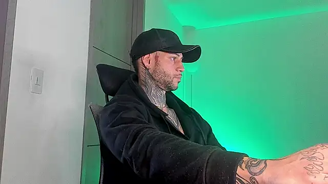  jamesleandros1 online show from June 4, 1:50 pm