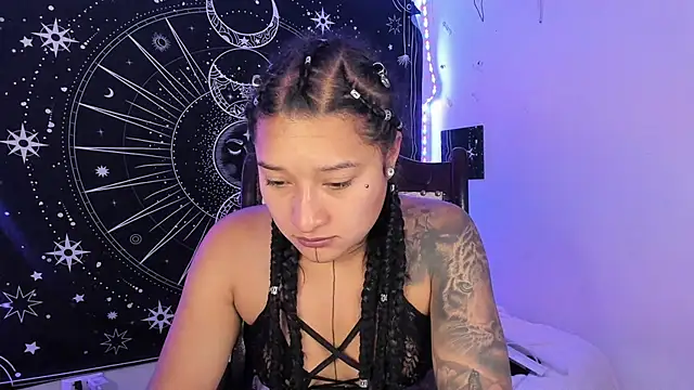 Eva Lee  online show from January 16, 8:51 am