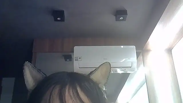 Snapshot of Skinny-Kitten chatting on July 10, 11:29 pm Skinny-Kitten online show from July 10, 11:29 pm