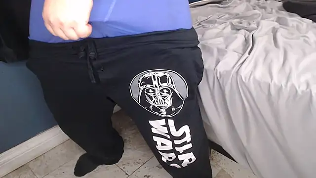 Snapshot of valhallacouple420 chatting on February 6, 11:58 pm valhallacouple420 online show from February 6, 11:58 pm