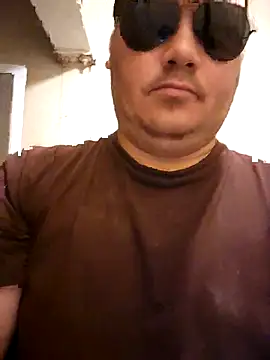 Snapshot of valhallacouple420 chatting on October 24, 10:28 pm valhallacouple420 online show from October 24, 10:28 pm