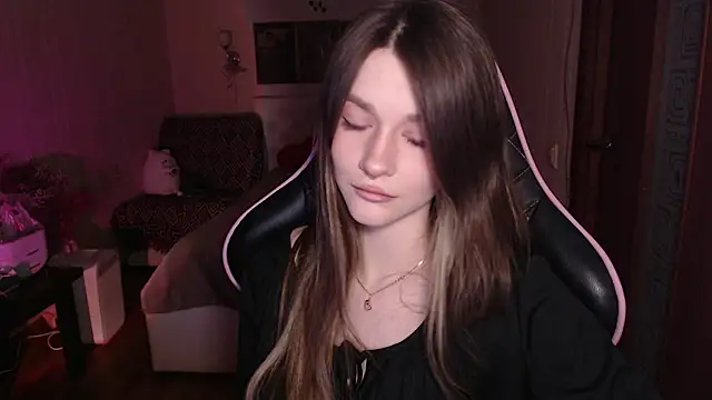 jeann elsaa online show from February 12, 6:58 pm