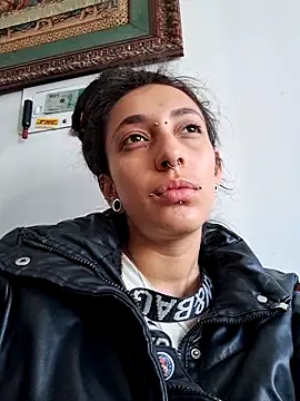 ORIANNA BODMOD online show from May 9, 9:42 pm