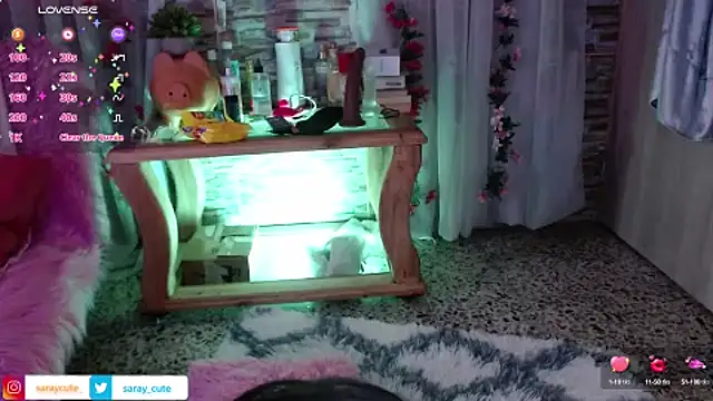 Snapshot of Saray_Cute_ chatting on January 20, 3:50 pm Saray Cute online show from January 20, 3:50 pm
