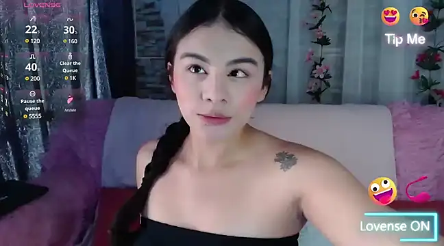 Snapshot of Saray_Cute_ chatting on March 11, 3:56 pm Saray Cute online show from March 11, 3:56 pm