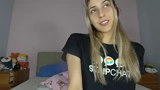 Chiara 2002 online show from June 7, 10:02 pm