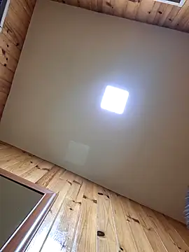 juuuaniii online show from April 2, 6:16 pm