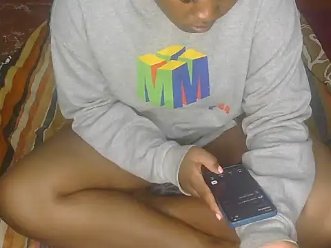 Pretty hazel online show from April 13, 3:12 am