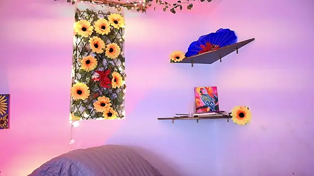 kisstarxxx online show from February 20, 6:26 am