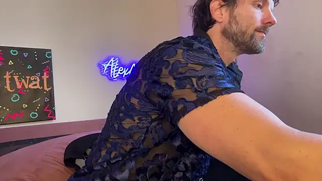 alexmannd online show from February 1, 5:11 pm