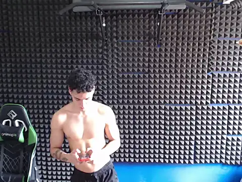 Snapshot of Curly_Angel24 chatting on January 5, 5:27 pm Curly Angel24 online show from January 5, 5:27 pm