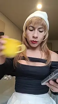 Snapshot of Evehampy chatting on October 11, 7:56 pm Evehampy online show from October 11, 7:56 pm