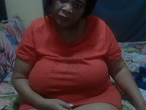 BLACKMILF4U online show from April 20, 4:54 pm