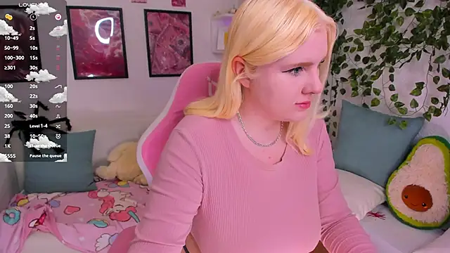 art lovee online show from February 4, 1:33 am