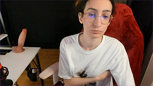 Mayala   online show from March 14, 8:25 pm