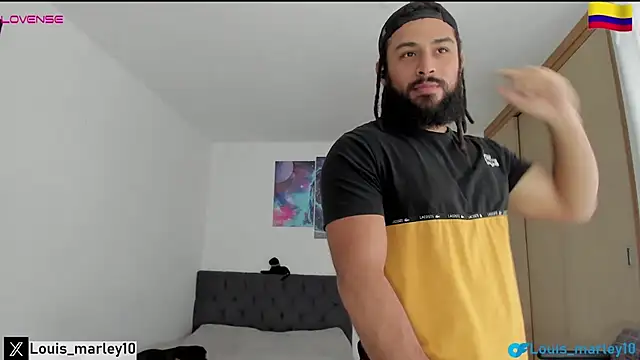 Louis marley   online show from December 14, 8:46 pm