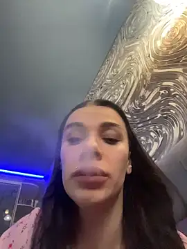 Queen of pain online show from December 21, 7:04 am