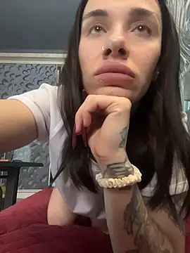 Queen of pain online show from February 24, 6:33 am