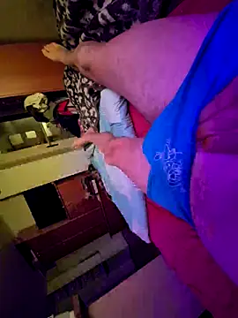 mohton online show from October 31, 8:10 pm