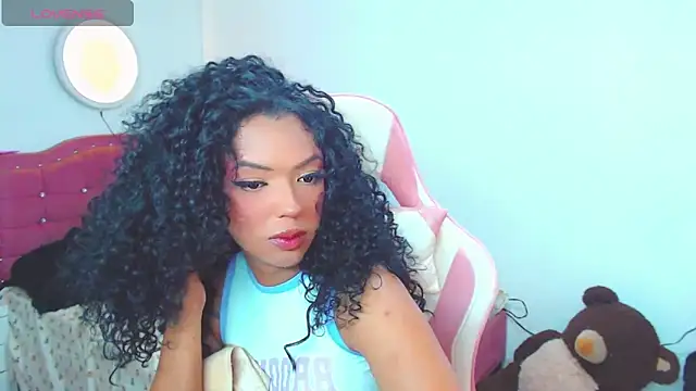 Tanedra collings online show from May 30, 1:25 am