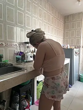 Celestedubois online show from November 4, 6:51 pm