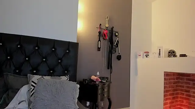 MariaGaitan online show from March 22, 9:21 pm