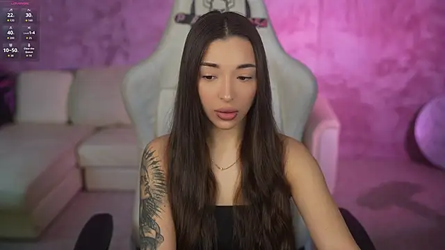 Jasmine Flow online show from April 11, 7:35 am