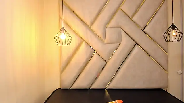 Snapshot of nalalye_cruzz_ chatting on February 18, 2:49 am nalalye cruzz online show from February 18, 2:49 am