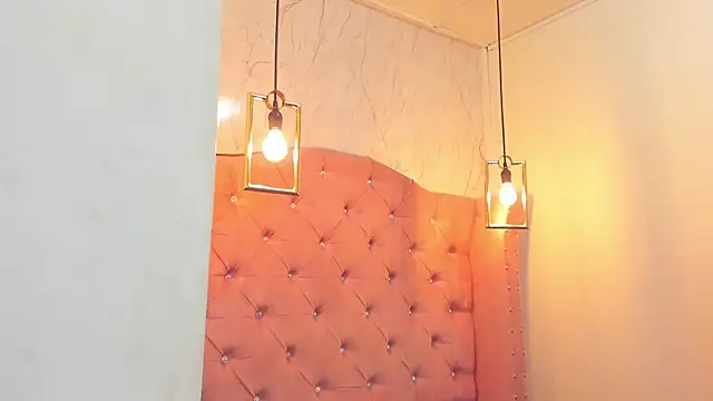 Snapshot of nalalye_cruzz_ chatting on February 22, 2:17 am nalalye cruzz online show from February 22, 2:17 am