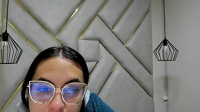 Snapshot of nalalye_cruzz_ chatting on February 27, 2:42 am nalalye cruzz online show from February 27, 2:42 am