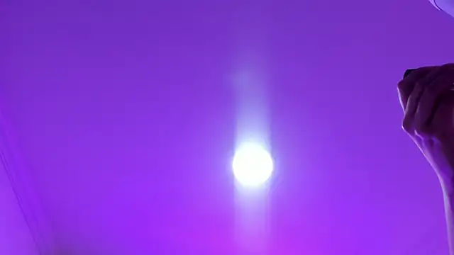 Snapshot of nalalye_cruzz_ chatting on December 3, 3:03 am nalalye cruzz online show from December 3, 3:03 am