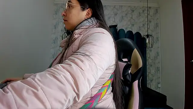 Snapshot of nalalye_cruzz_ chatting on January 17, 2:49 am nalalye cruzz online show from January 17, 2:49 am