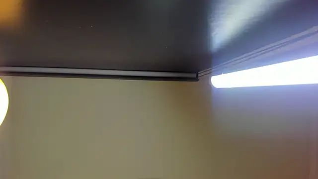 nalalye cruzz  online show from April 1, 3:40 am