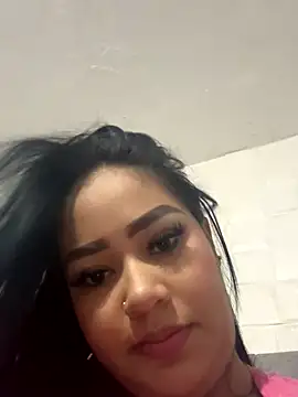 Luisa Fernandaa online show from October 7, 12:30 am