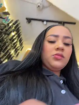 Luisa Fernandaa online show from July 26, 4:14 pm