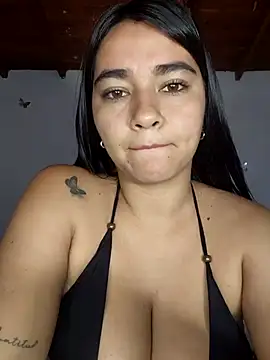 Snapshot of alison_villalobo chatting on May 3, 5:19 pm alison villalobo online show from May 3, 5:19 pm