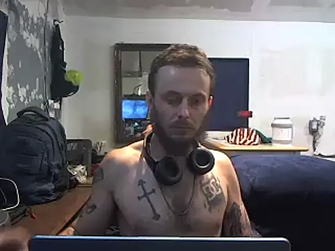 CloudDadddyyy420 online show from April 10, 6:18 am