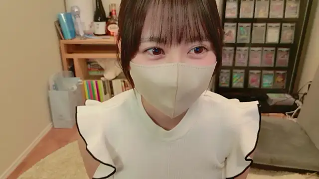 Snapshot of HIKARI_x0 chatting on May 26, 2:24 pm HIKARI x0 online show from May 26, 2:24 pm
