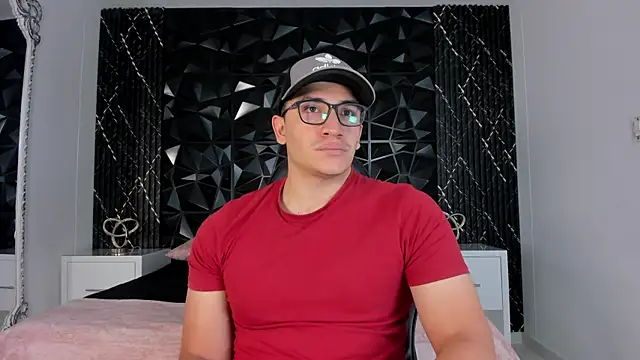 Snapshot of JeffDaltton chatting on December 22, 7:55 pm JeffDaltton online show from December 22, 7:55 pm