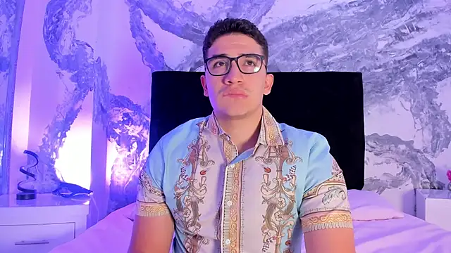 Snapshot of JeffDaltton chatting on February 16, 8:38 pm JeffDaltton online show from February 16, 8:38 pm