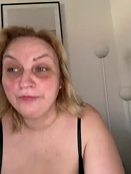 BBW Nora online show from July 15, 7:02 am