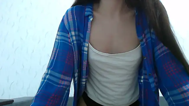 HoneyWiles online show from January 8, 2:30 pm