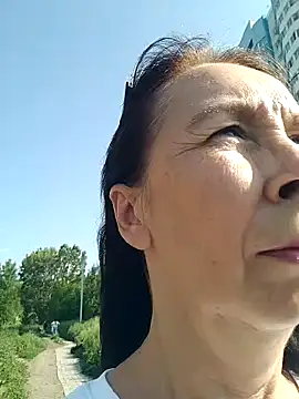 Snapshot of Celine_Faer1 chatting on June 16, 10:18 am Celine Faer1 online show from June 16, 10:18 am