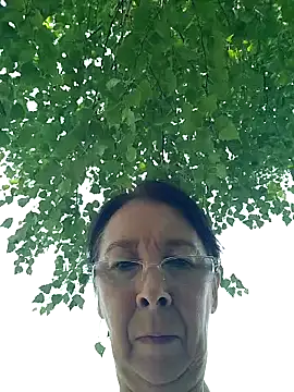 Snapshot of Celine_Faer1 chatting on June 25, 4:45 am Celine Faer1 online show from June 25, 4:45 am
