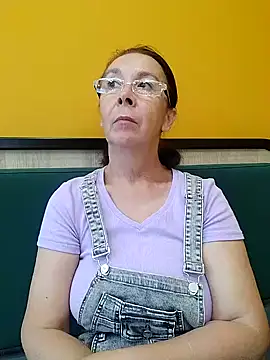 Snapshot of Celine_Faer1 chatting on July 18, 2:10 pm Celine Faer1 online show from July 18, 2:10 pm