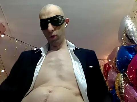 HandsomeAlfie online show from April 25, 9:34 pm