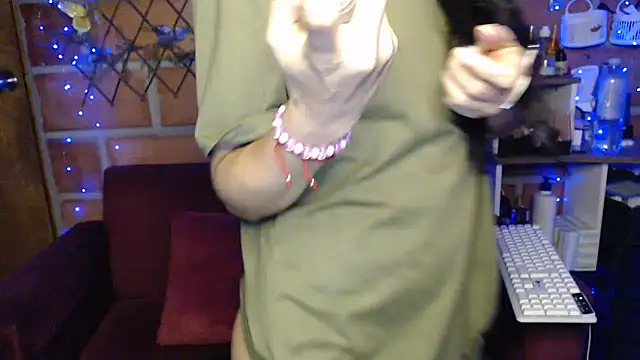 Nathacha online show from September 24, 10:57 pm