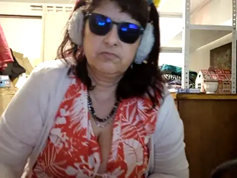 Samantha Squirtxh online show from May 12, 9:34 pm