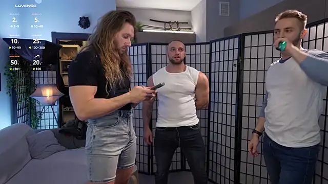 enjoy me online show from November 27, 4:09 pm