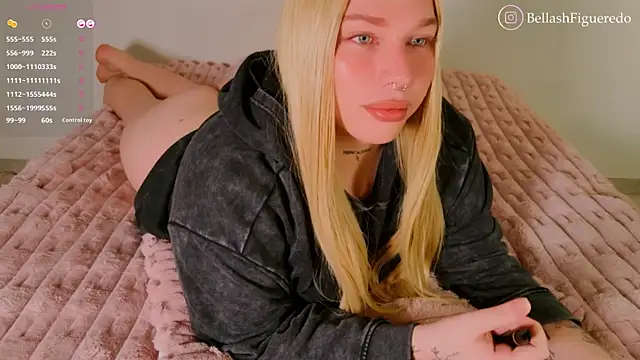 IsabellaFigueredo   online show from January 11, 12:21 pm